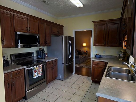 4th image of 1605 Harrow Ct