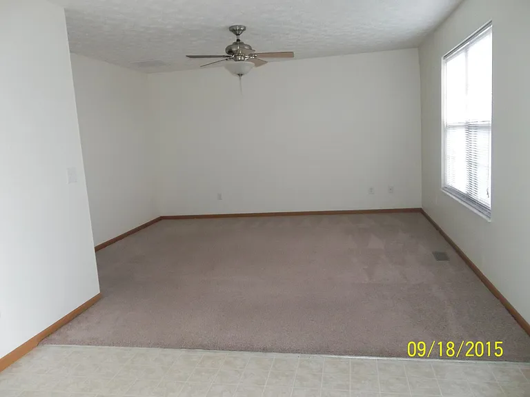 109 Brookside Dr — Photo 32