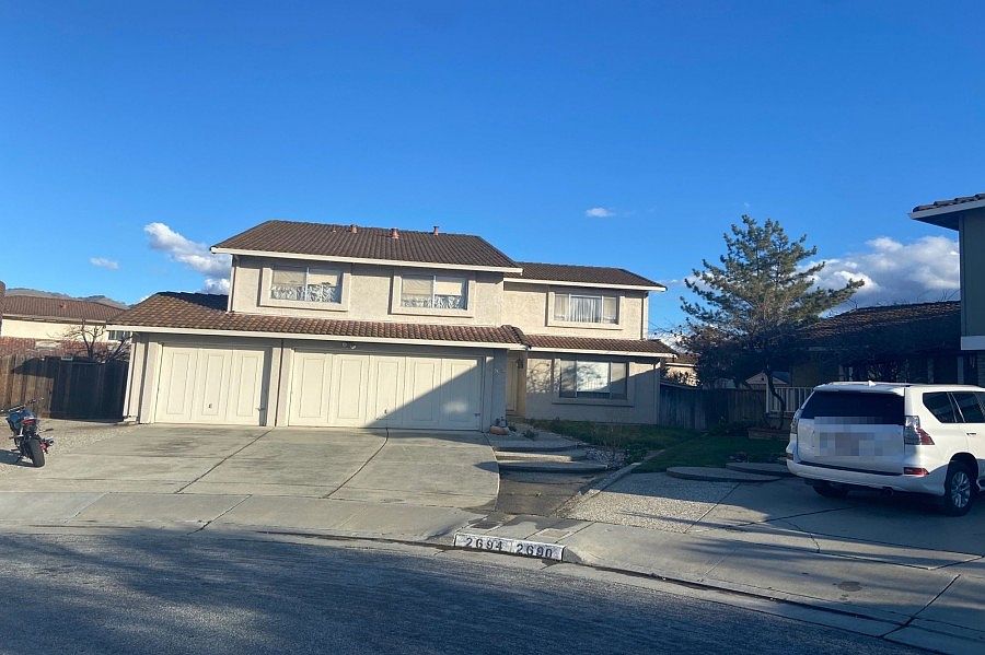 1st image of 2694 Glen Doon Ct