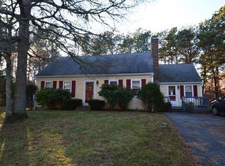 77 Lumberjack Trl, West Yarmouth, MA 02673