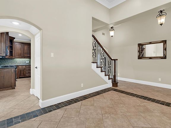 4th image of 2417 Westhaven Ct