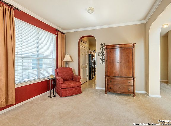 4th image of 20610 Cliff Park