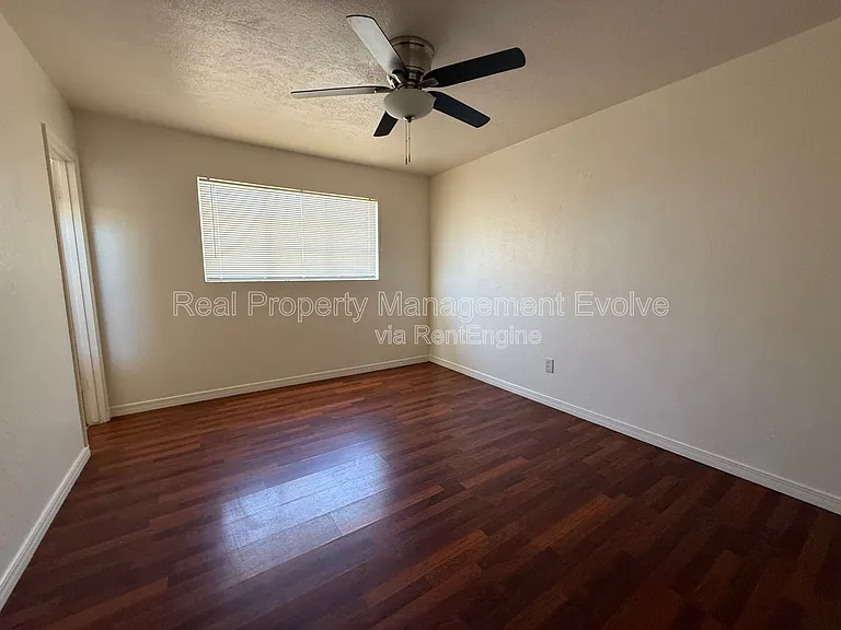 4021 W Berridge Ln — Photo 14