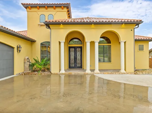 2217 Hillside Dr, San Angelo, TX 76904