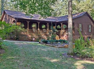 7715 Whitaker Dr, Summerfield, NC 27358