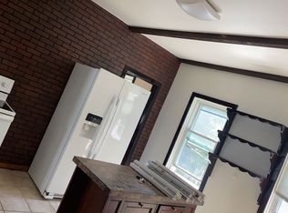 19 Granite St, Webster, MA 01570