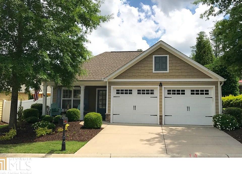 1st image of 204 Winthrope Dr