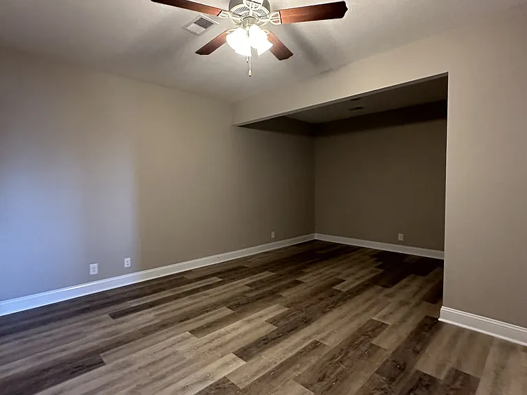 772 Lillian Grace Dr — Photo 12