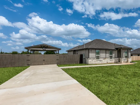 16114 Vaquero, Atascosa, TX 78002