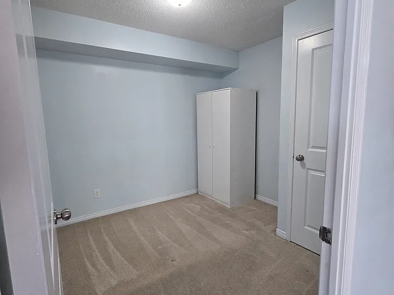 8 Rosebank Dr #9F — Photo 8