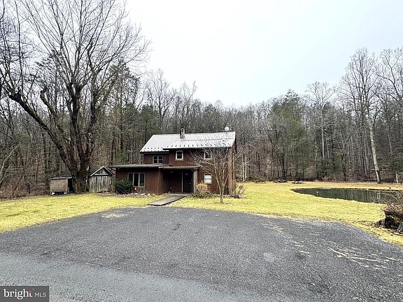 2nd image of 435 Laurel Run Rd