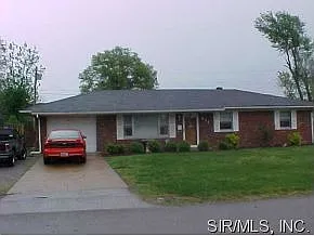 811 Joliet Dr photo 1