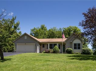 996 Farmington Rd, Macedon, NY 14502