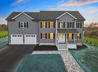 3 Morton Ave, Dartmouth, MA 02747