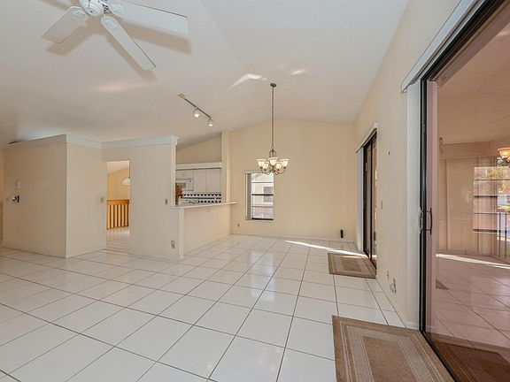 5th image of 10439 S Circle Lake Drive #201