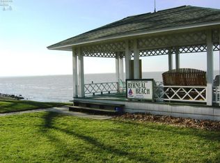 3662 E Rock Cliff Dr, Pt Clinton, OH 43452