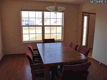 5th image of 25039 Rushmore Dr
