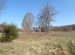 6849 Dale Ct, Fennville, MI