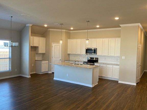 2nd image of 7120 Rosado Dr