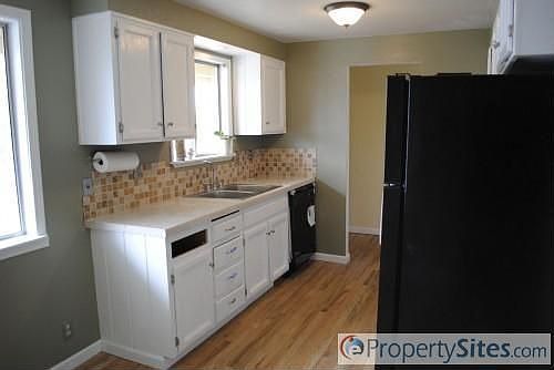 3rd image of 61558 SE Camelot Pl