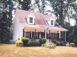 1003 Bonwood Dr, Burns, TN 37029