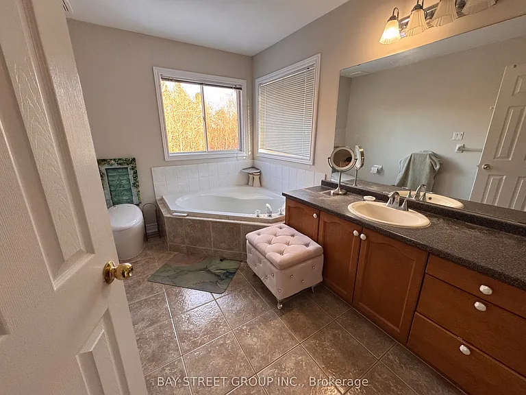 2118 Erin Gate Blvd — Photo 11
