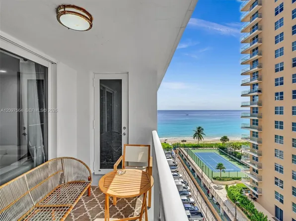 1904 S Ocean Dr APT 905, Hallandale, FL 33009