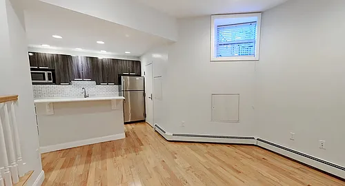 127 Saint Botolph St #3 Photo 1
