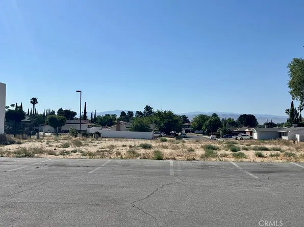 14425 7th St Suite 4, Victorville, CA 92395