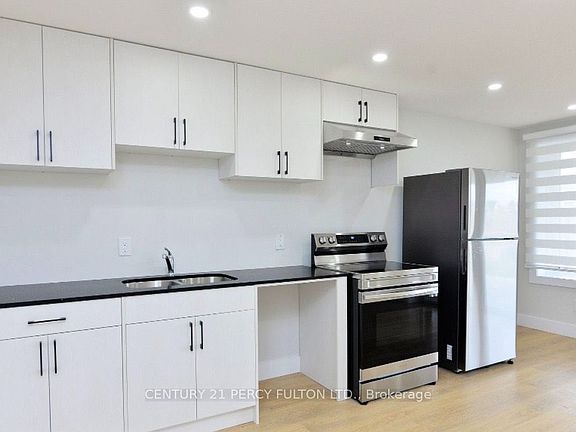 4th image of 86 Grandville Cir