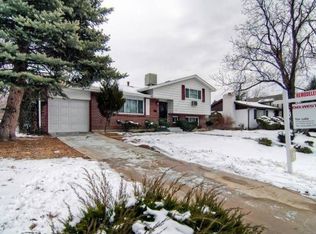 836 Dearborn St, Aurora, CO 80011