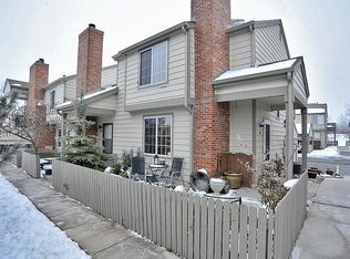 911 Summer Dr, Highlands Ranch, CO 80126
