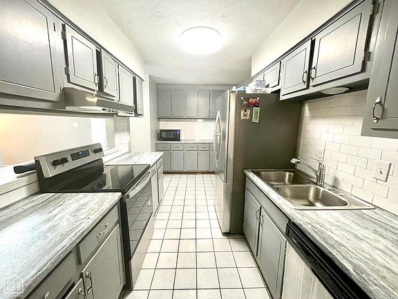 5th image of 1705 Colonial Rd