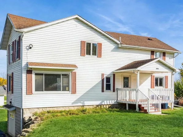 418 Ridge ROAD, Juneau, WI 53039