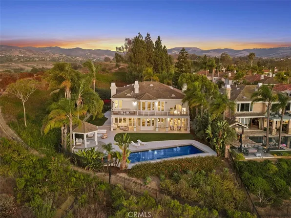 21 Chester, Irvine, CA 92603
