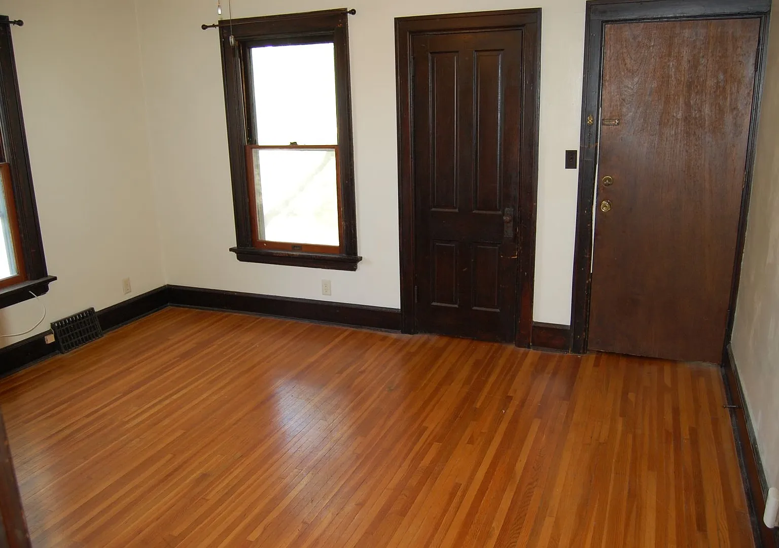 1345 B Street — Photo 4