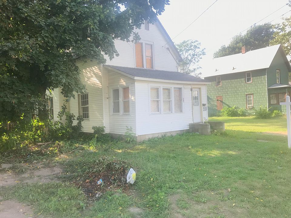 1st image of 64 Euclid Ave