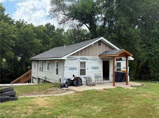 3616 N Cleveland Ave, Kansas City, MO 64117