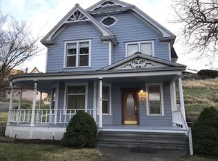 318 2nd St, Asotin, WA 99402