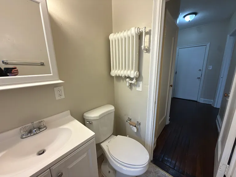 330 Laurel St #214 — Photo 6
