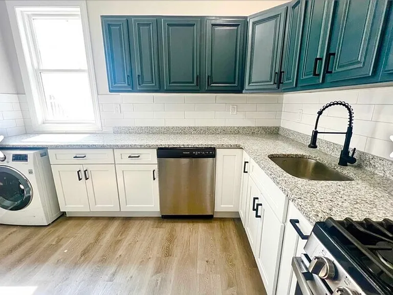 392 Palisade Ave #4 — Photo 2