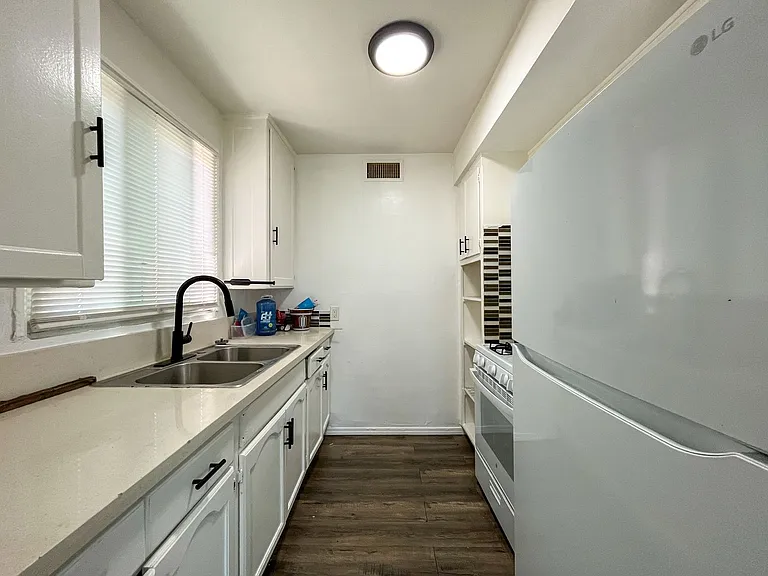 3401 W 84th Pl — Photo 21