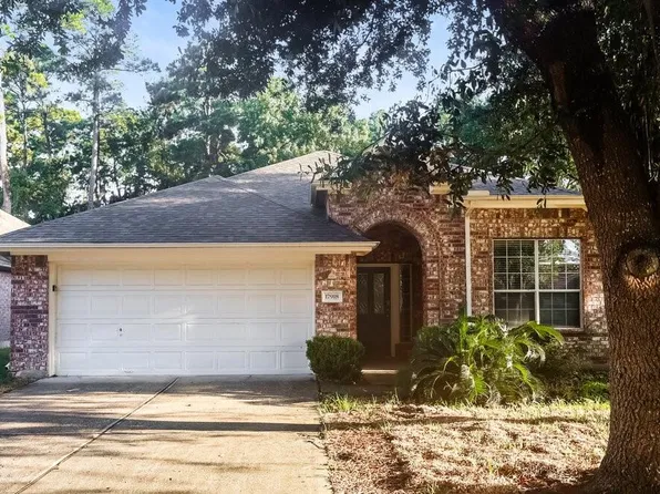 17918 Yukon Pass Dr, Humble, TX 77346