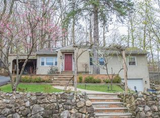 526 Atlas Rd, Landing, NJ 07850