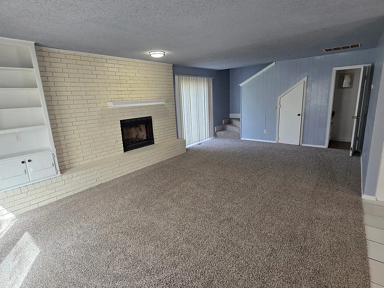 7005 Pebble Ln #7005 — Photo 7