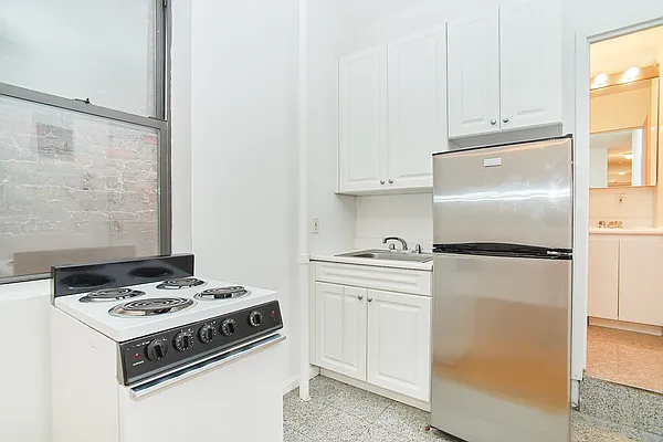 Rented by REAL New York | media 8