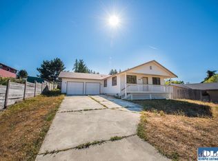 2028 W 5th St, Port Angeles, WA