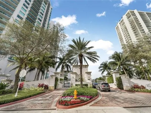 19400 Turnberry Way, Aventura, FL