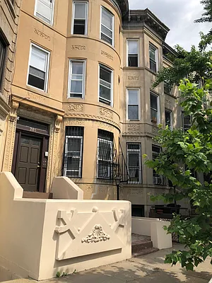 Rented by Foundation Realty Group | media 18