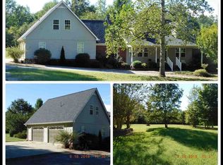 151 Fairview Estate Rd, Albertville, AL 35951